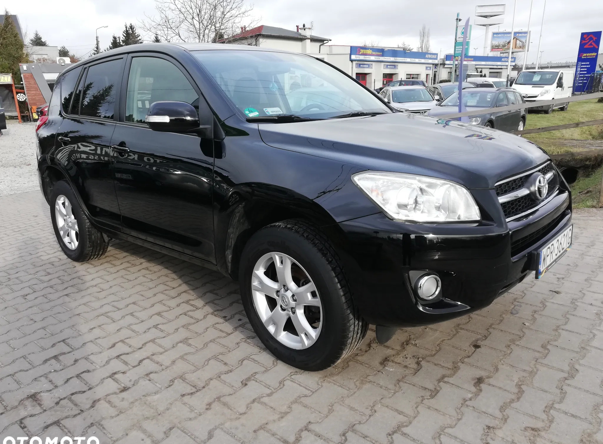 Toyota RAV4 cena 41900 przebieg: 162700, rok produkcji 2009 z Piastów małe 352
